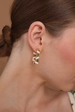 Load image into Gallery viewer, Positano Earrings - Ivory
