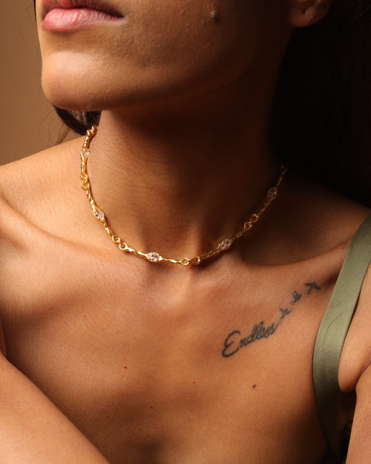 Epiphany Blanc choker
