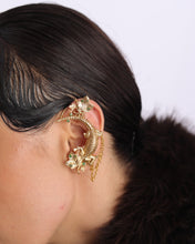 Load image into Gallery viewer, Mesopotamian Dreams Ear Cuff
