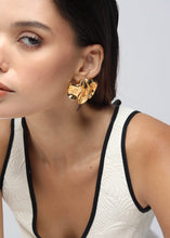 Load image into Gallery viewer, Rue Earrings
