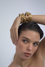 Load image into Gallery viewer, Elaris Bangles
