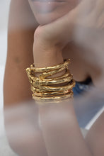 Load image into Gallery viewer, Elaris Bangles
