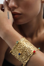 Load image into Gallery viewer, Nefertari Cuff
