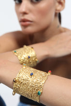 Load image into Gallery viewer, Nefertari Cuff
