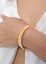 Load image into Gallery viewer, Esme Bangle
