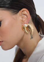 Load image into Gallery viewer, Conch Earrings
