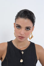 Load image into Gallery viewer, Sienna Earrings
