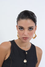 Load image into Gallery viewer, Sienna Earrings
