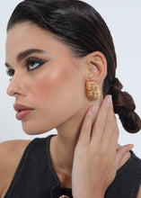 Load image into Gallery viewer, Skylar Button Studs
