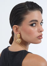 Load image into Gallery viewer, Insia Earrings
