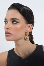 Load image into Gallery viewer, Insia Earrings
