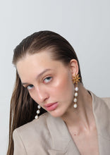 Load image into Gallery viewer, Marybeth Earrings
