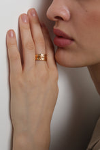 Load image into Gallery viewer, Kingtsugi Ring - Gold
