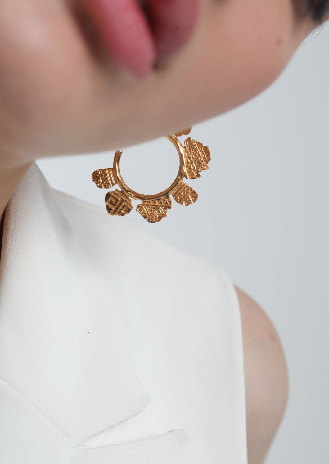 Cleo Midi Hoops Golden