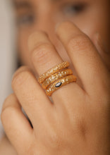 Load image into Gallery viewer, Ibiza Stack of Rings - Black
