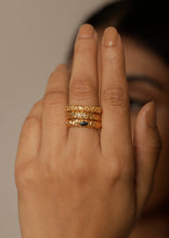 Load image into Gallery viewer, Ibiza Stack of Rings - Black
