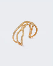 Load image into Gallery viewer, Entwined Bangle Golden
