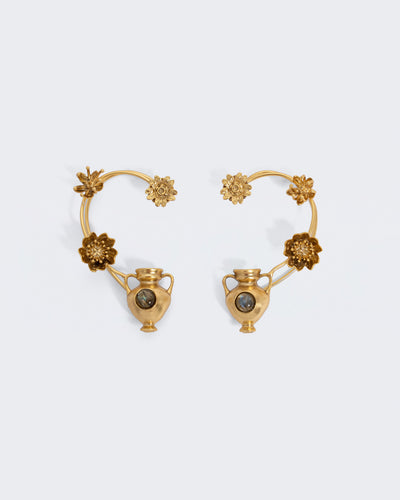 Lore Of Meadows Ear Cuff