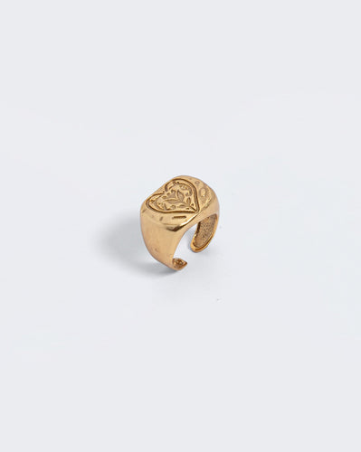 Crest Ring