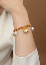 Load image into Gallery viewer, Heart On My Sleeve Bracelet
