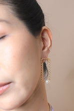 Load image into Gallery viewer, Tabitha Earrings
