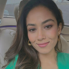 Load image into Gallery viewer, Mira Kapoor
