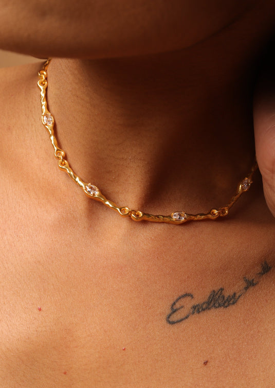 Epiphany Blanc choker