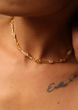 Load image into Gallery viewer, EPIPHANY BLANC CHOKER
